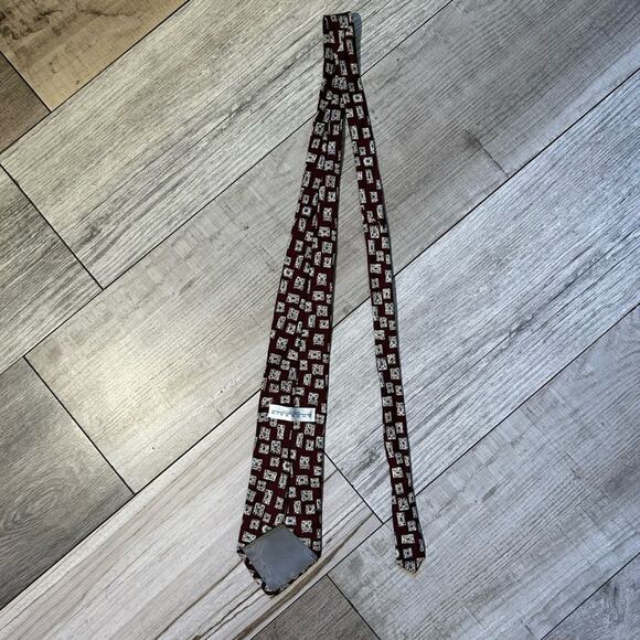 Vtg Givenchy Mens 100% Silk wine maroon artistic frame Geometric Accessory tie - Picture 10 of 10